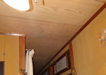 天井雨漏り染み 街の屋根やさん四日市店 津市