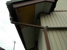 台風被害 屋根 軒天ボード 軒天 破損 街の屋根や四日市店