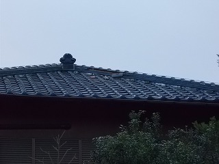 熨斗瓦 棟 街の屋根やさん四日市店