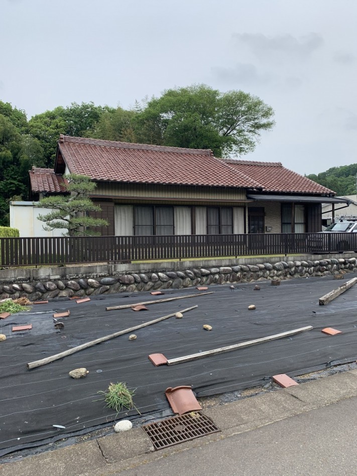 雨漏れした瓦屋根