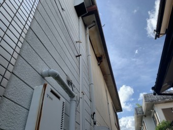 四日市市、軒天破損