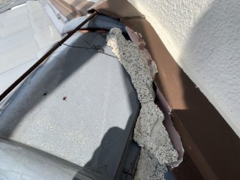 東員町、雨漏れ、棟瓦