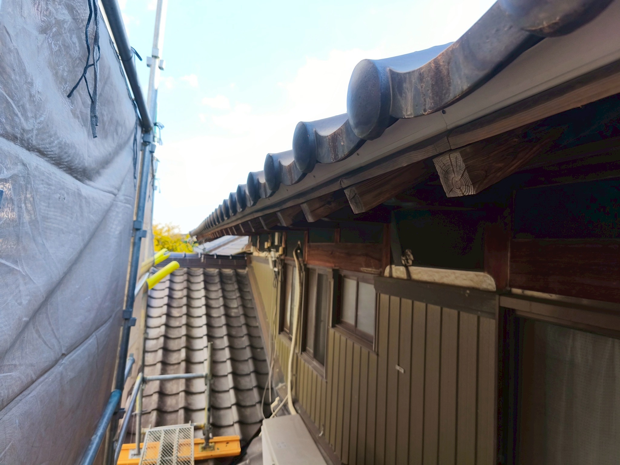 いなべ市雨樋交換