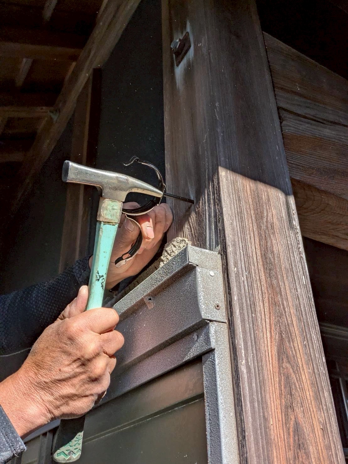 いなべ市雨樋交換