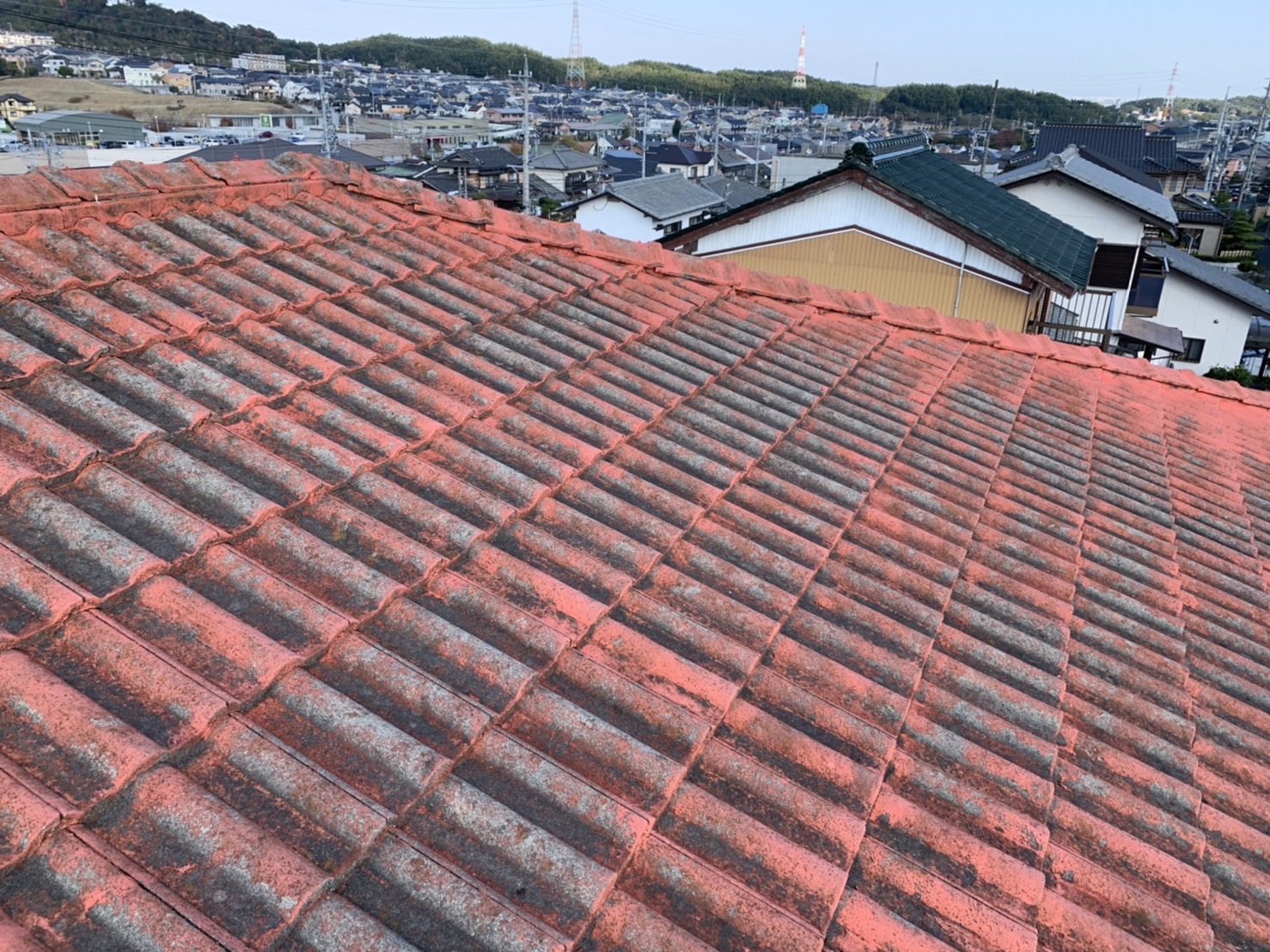 桑名市の屋根塗装、モニエル瓦