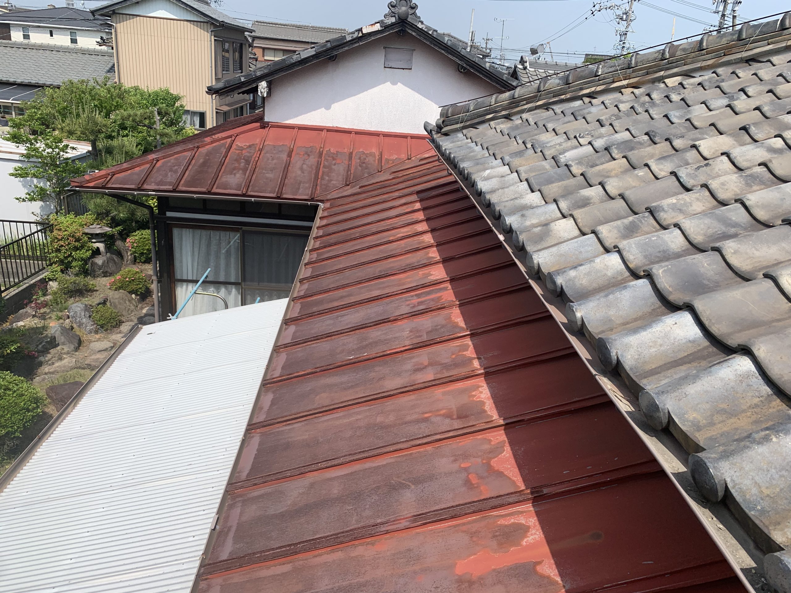 四日市市の瓦棒の屋根塗装
