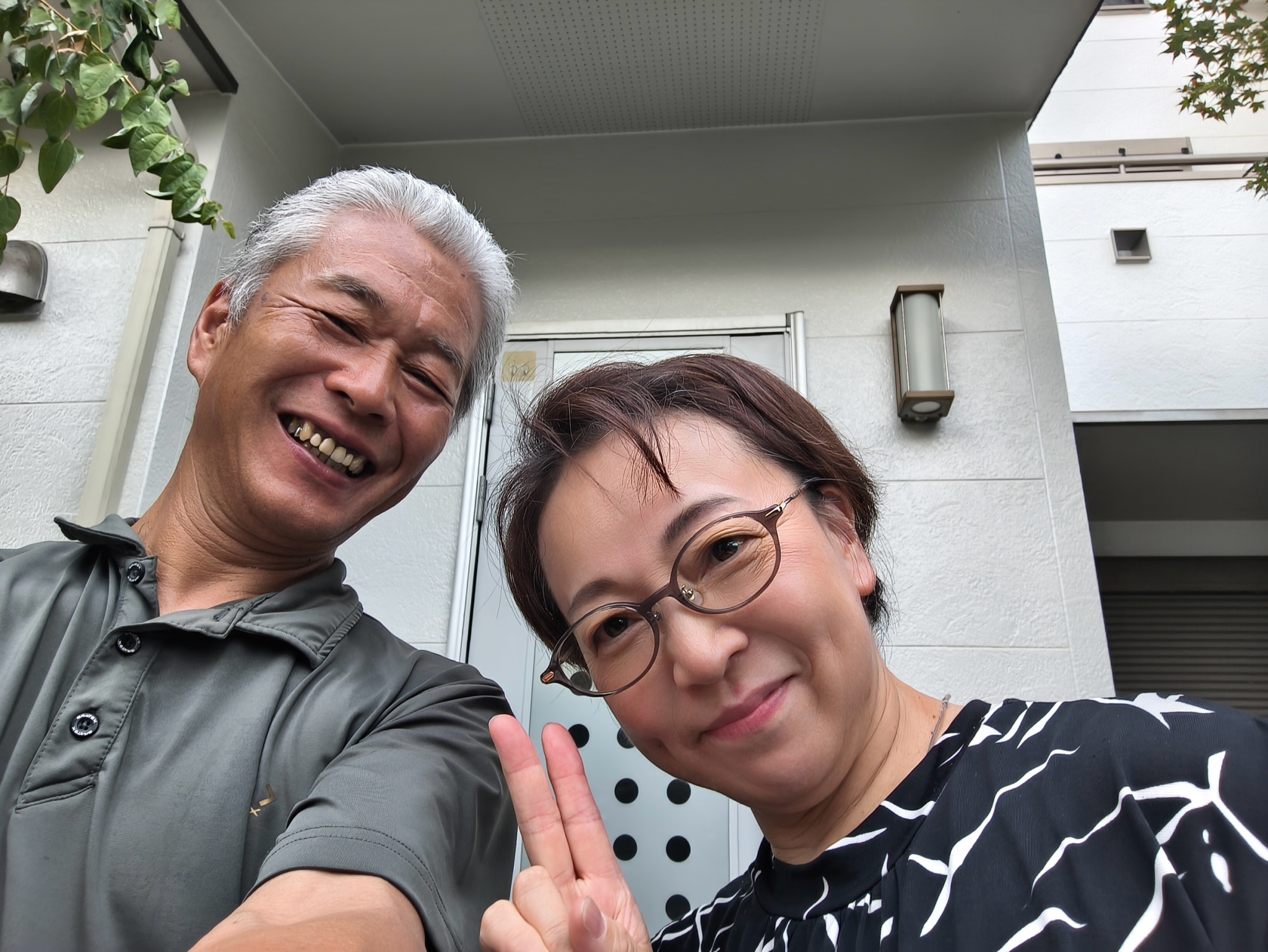 四日市市にて外壁塗装・ベランダ防水工事を施工させていただいたお客様の声｜新築時の外壁模様がよみがえりました