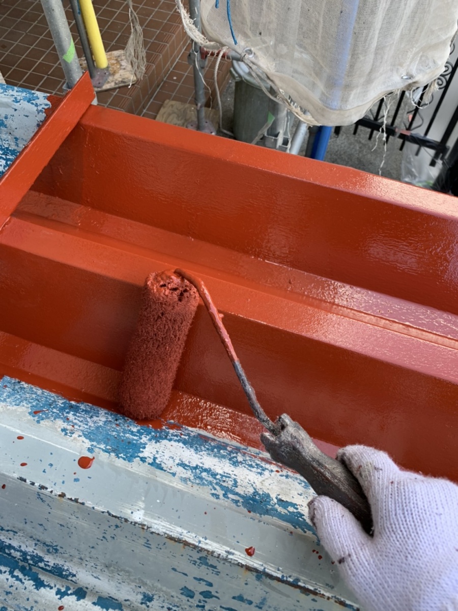 折板カーポート屋根下塗り（錆止め）