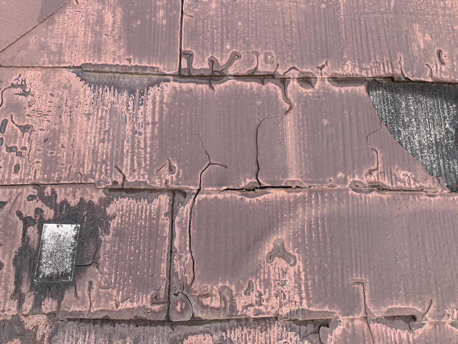 東員町の屋根塗装劣化