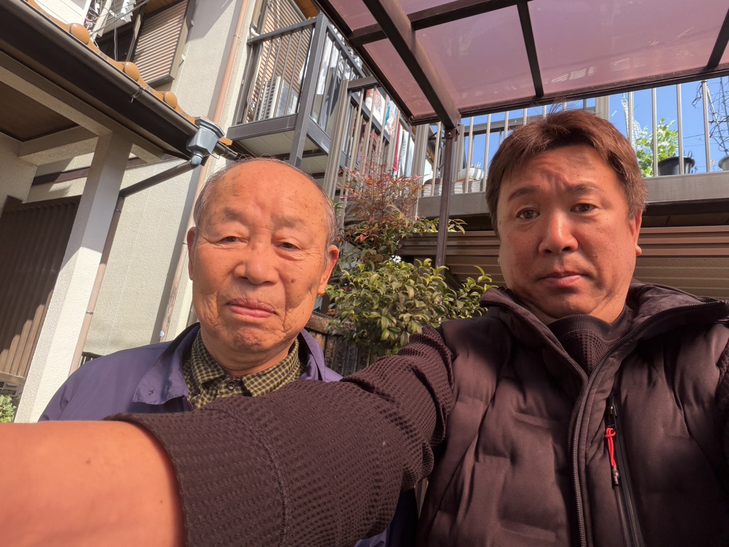 店舗折板屋根カバー工法で雨漏りを根本改善したお客様の声