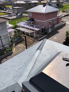 桑名市台風被害で棟板金修理