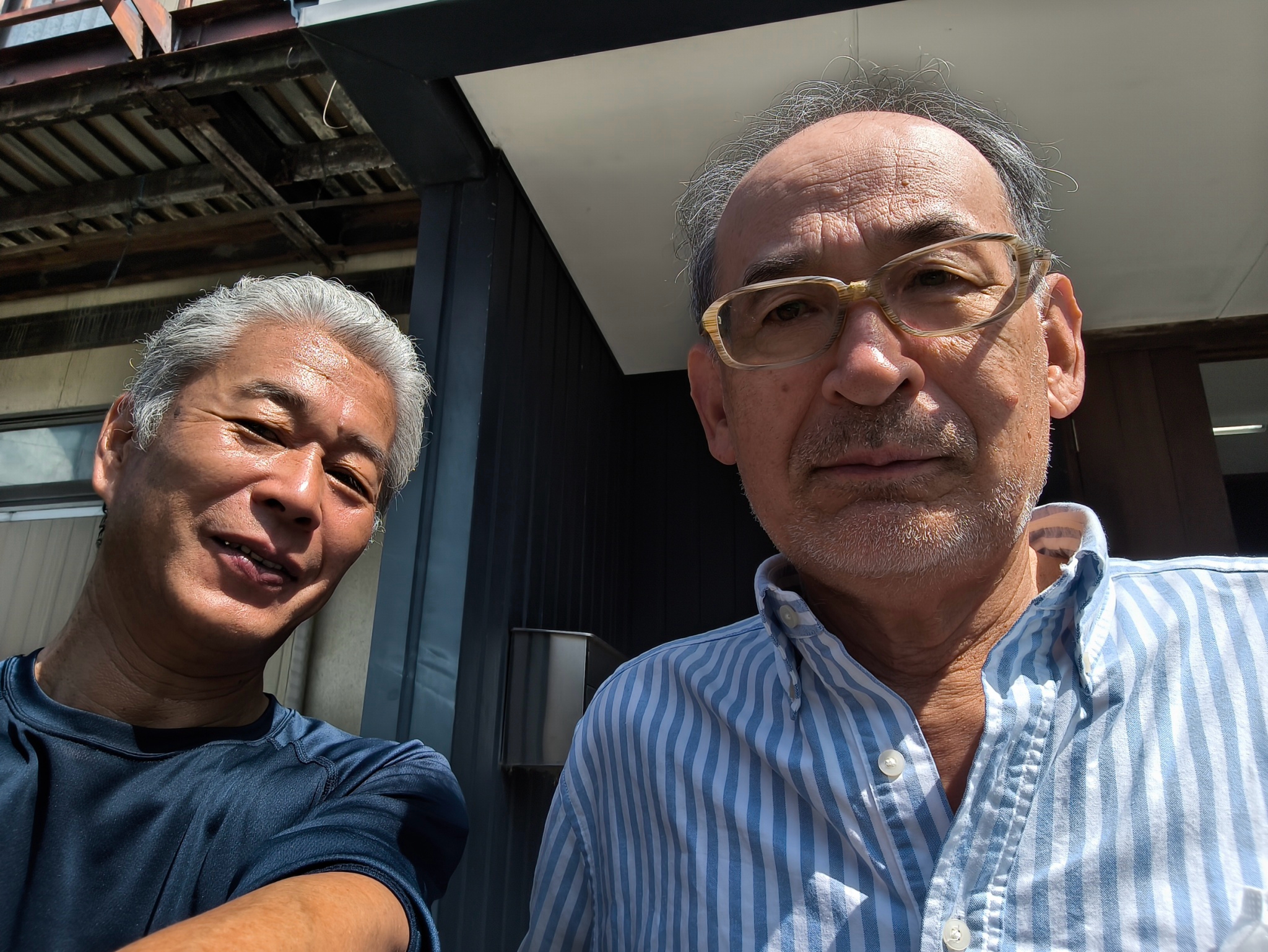 鈴鹿市にて和瓦からたて平葺きへ屋根葺き替え工事を施工させていただいたお客様の声